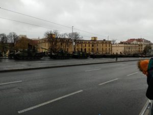 Tanks on Svatovitska in Prague 6